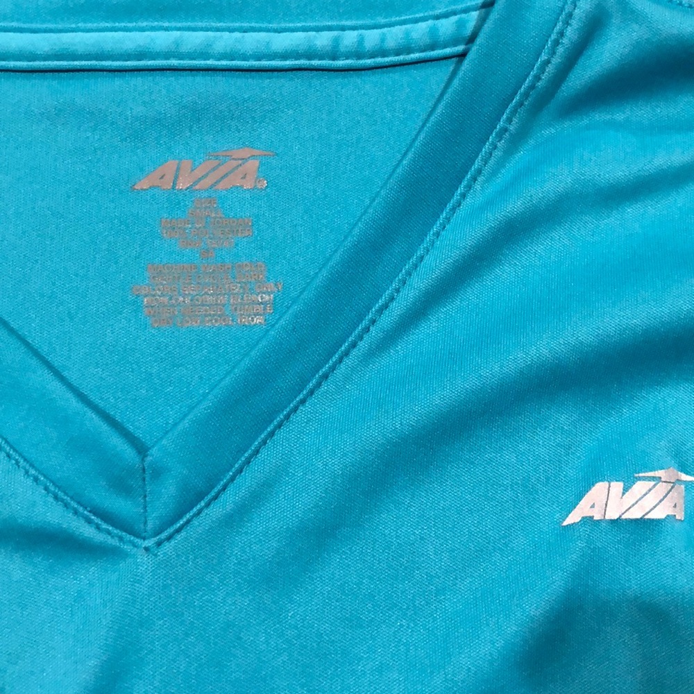 Workout Long Sleeve - Picture 2 of 2